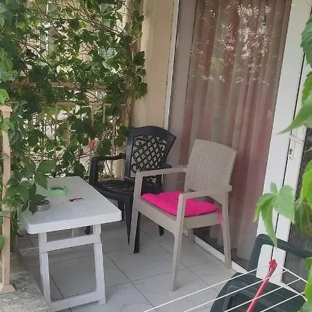 Kameliya Garden Apartment *