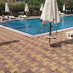 شقة Kameliya Garden ساني بيتش