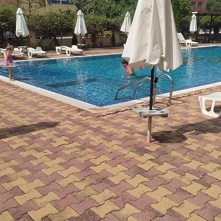 Διαμέρισμα Kameliya Garden Σάνι Μπιτς