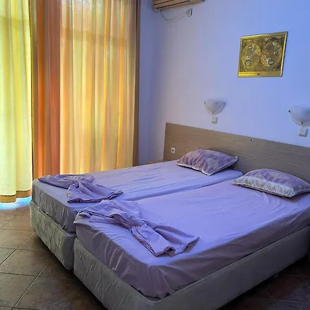 Apartamento Kameliya Garden *