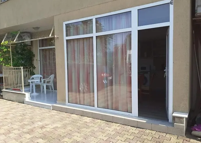 Kameliya Garden Apartment *